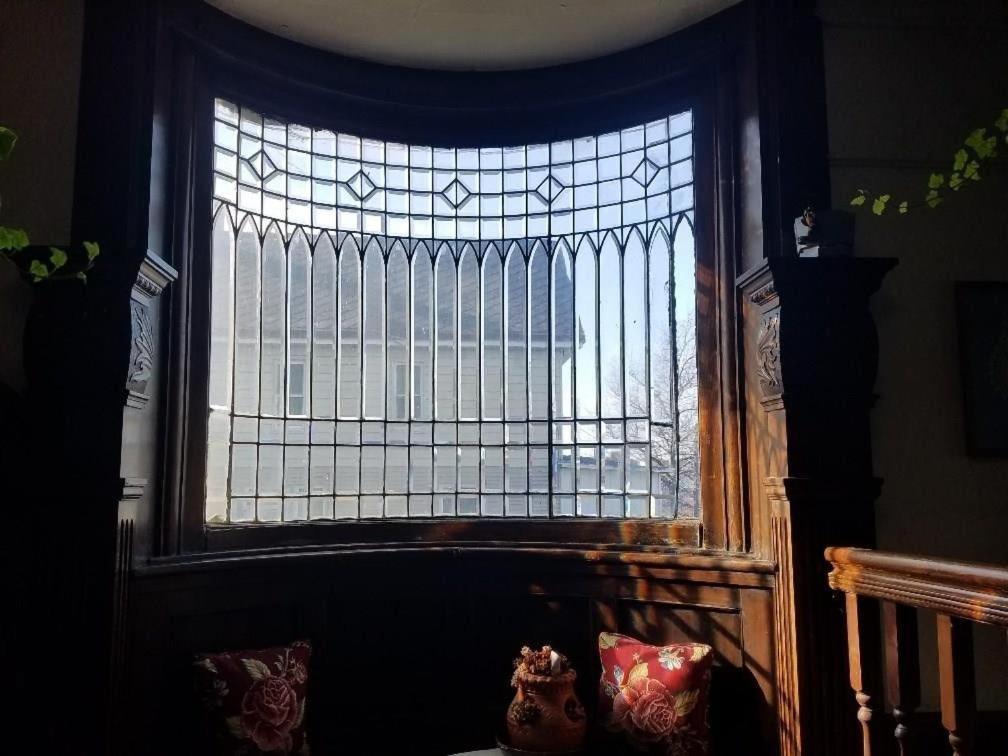 Bed and Breakfast 5 Star Victorian Mansion-Downtown No Locals Erie Esterno foto