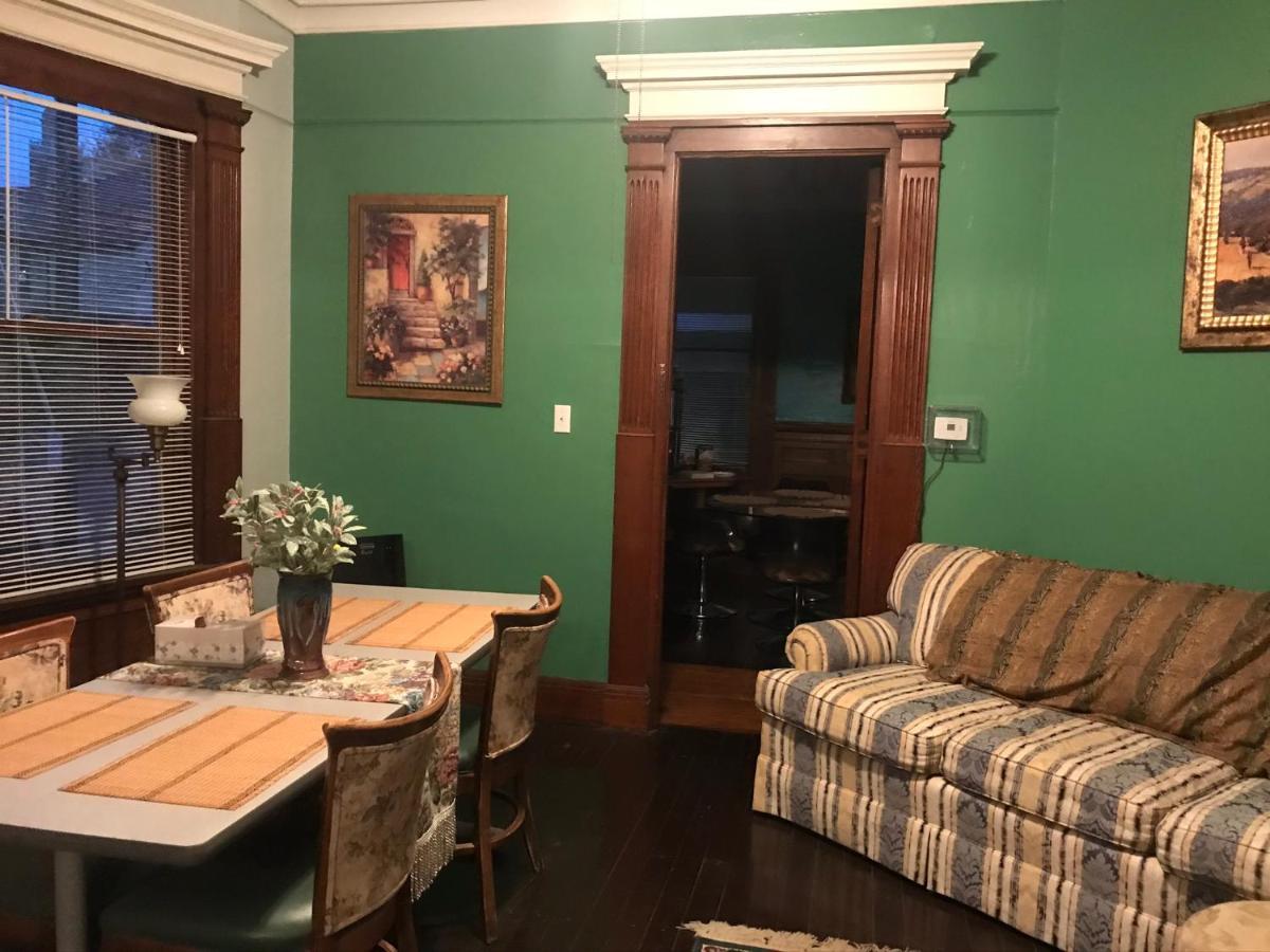 Bed and Breakfast 5 Star Victorian Mansion-Downtown No Locals Erie Esterno foto