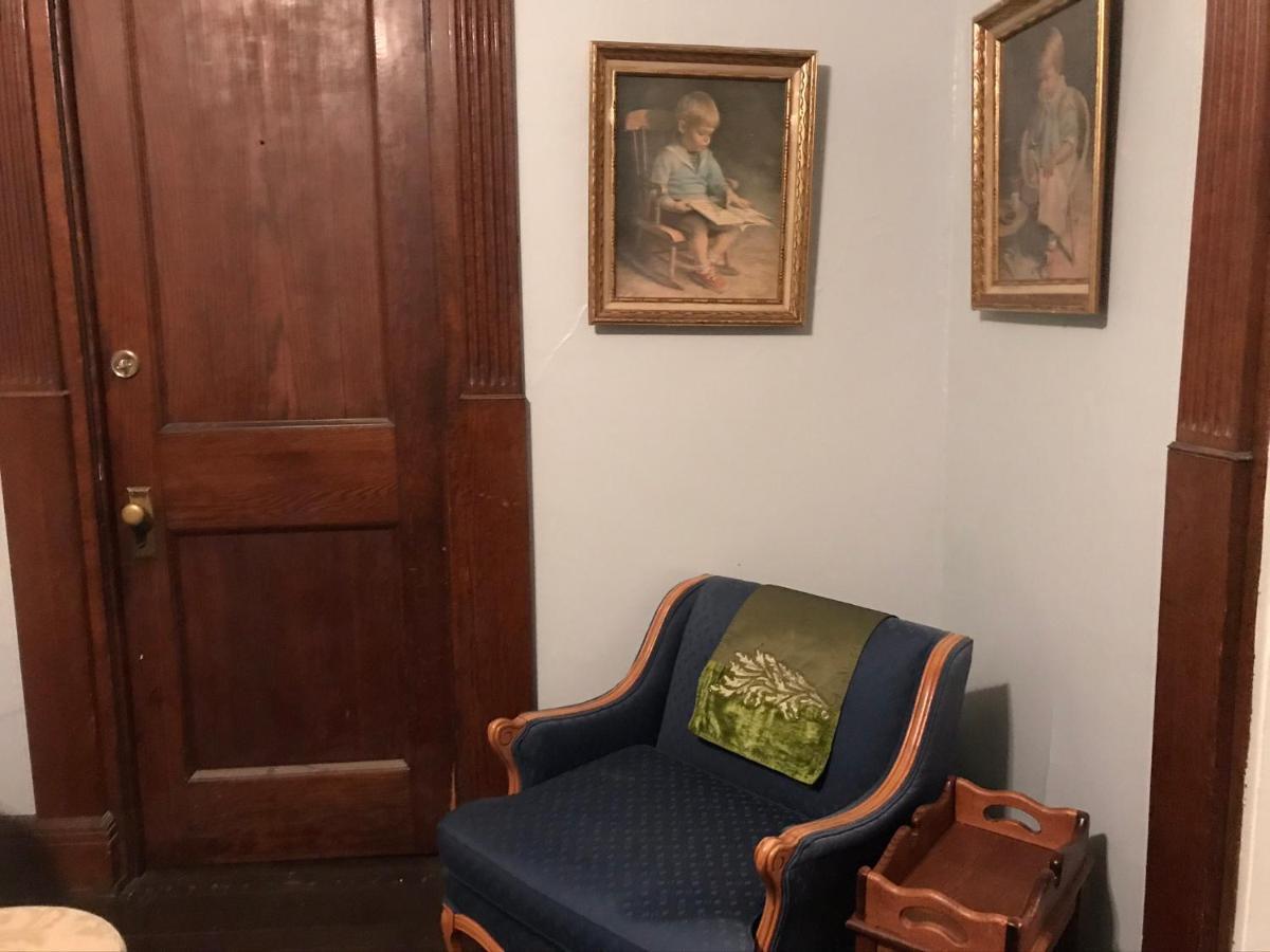 Bed and Breakfast 5 Star Victorian Mansion-Downtown No Locals Erie Esterno foto