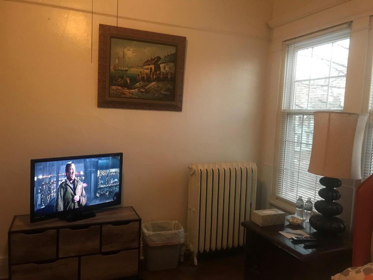 Bed and Breakfast 5 Star Victorian Mansion-Downtown No Locals Erie Esterno foto